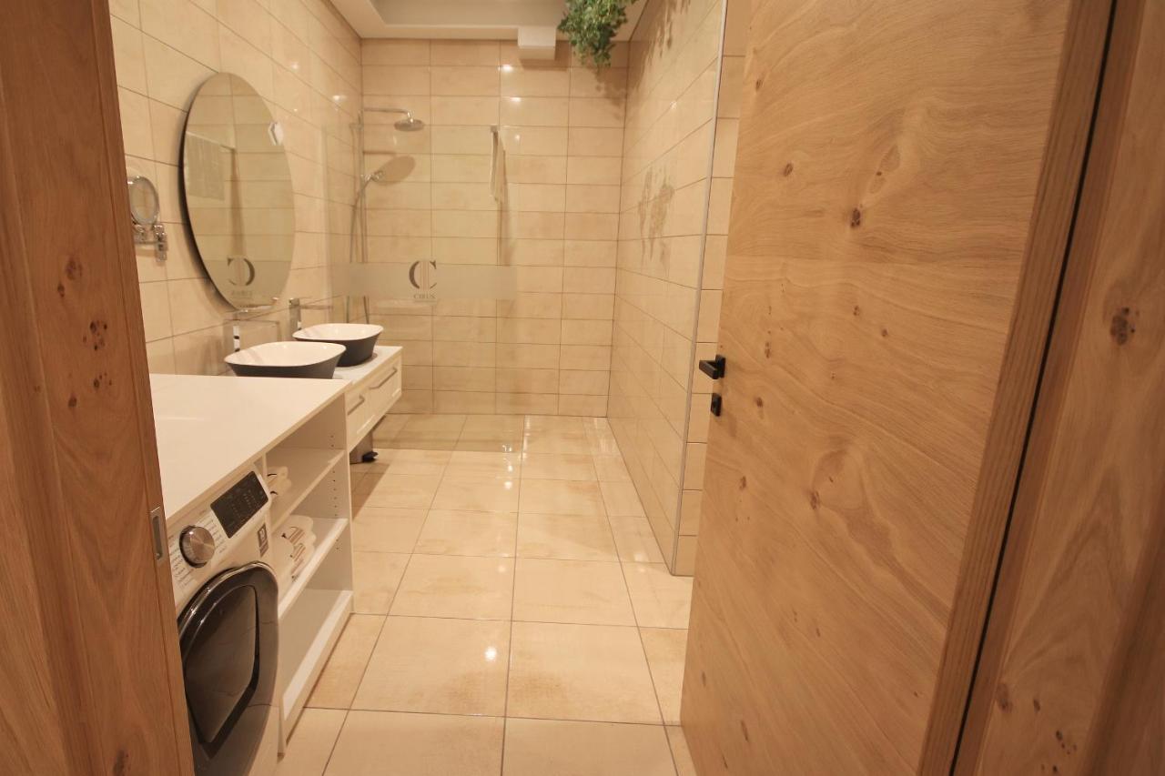 كوشيفج Cirus Apartments المظهر الخارجي الصورة
