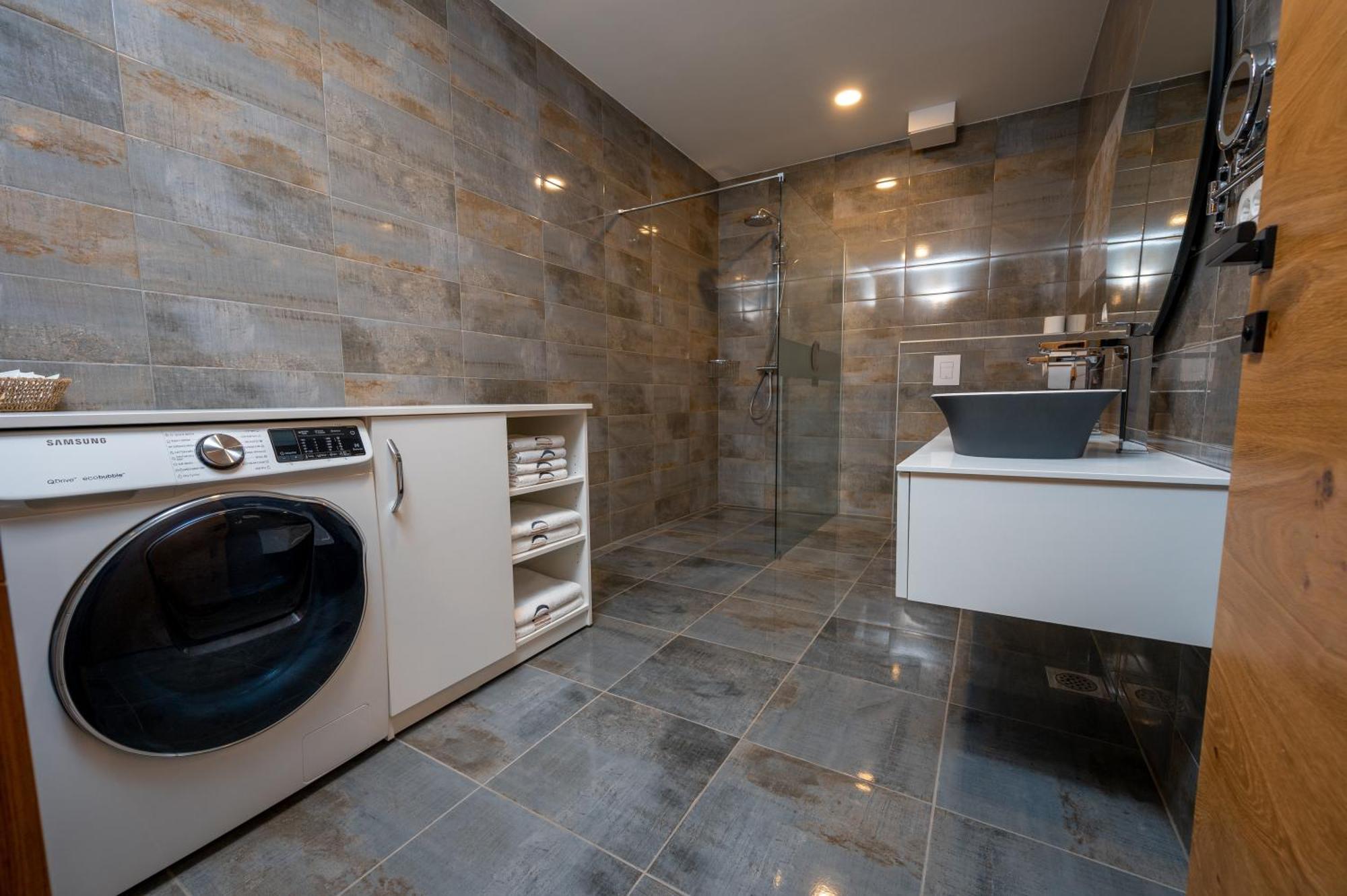 كوشيفج Cirus Apartments المظهر الخارجي الصورة