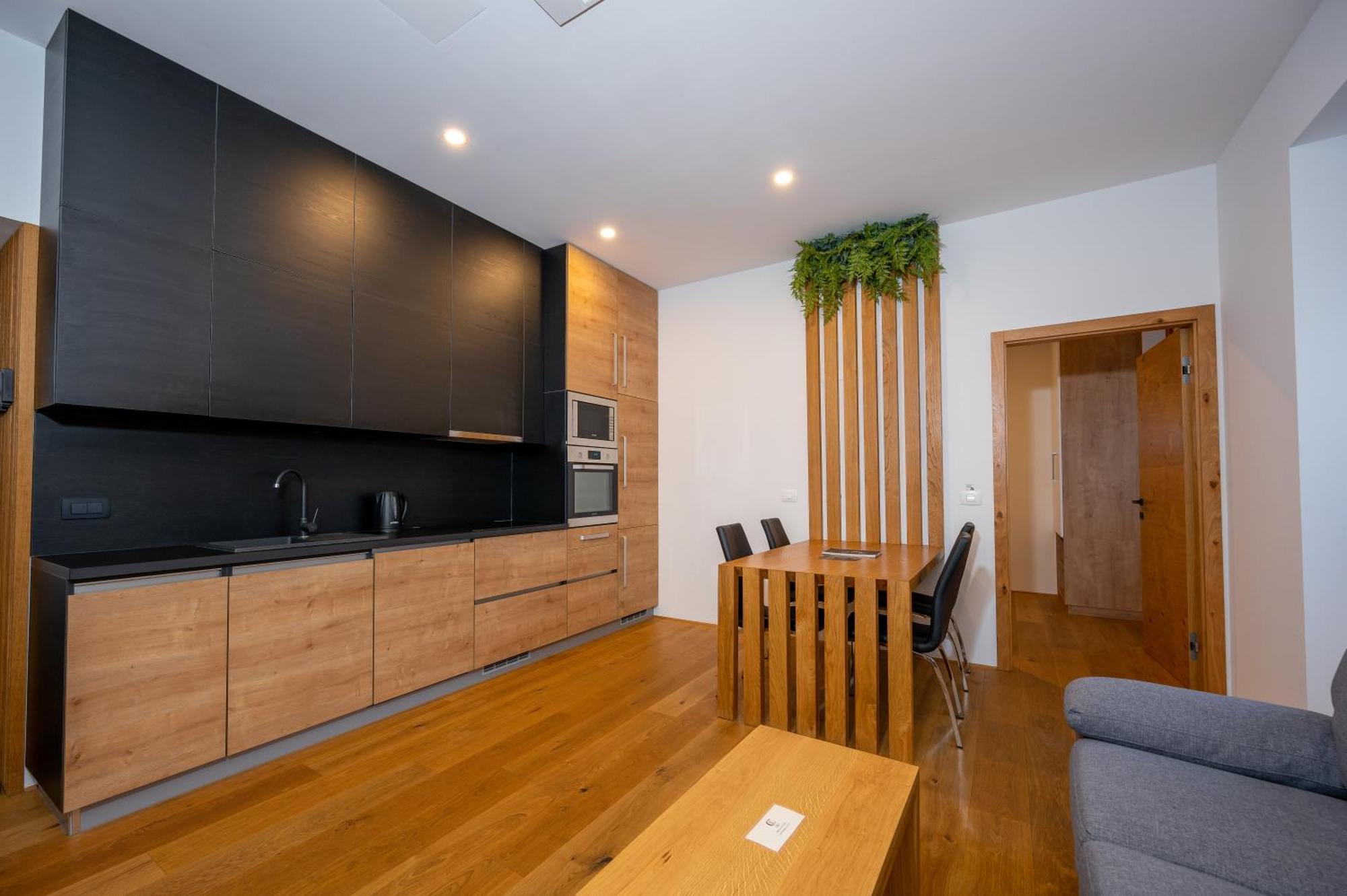 كوشيفج Cirus Apartments المظهر الخارجي الصورة